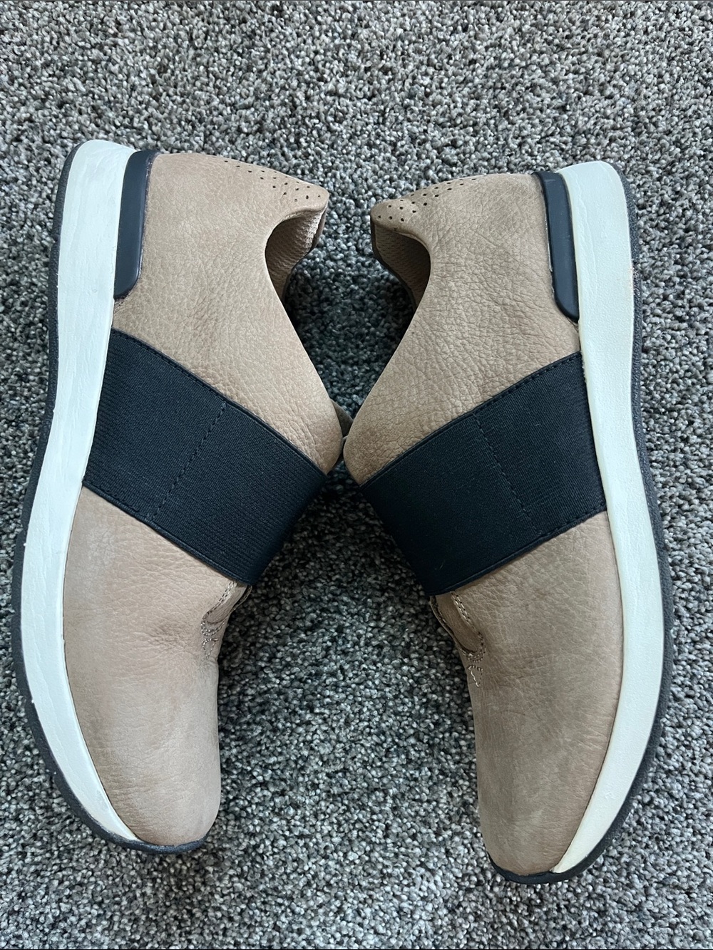 Vionic Codie in Taupe Slip-On Sneakers Size 8 - Picture 6 of 9